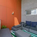 Spectacular Views In Contemporary Two Story