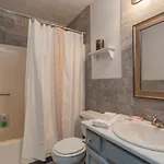 Fun Buena Vista Heights Close To Downtown