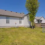 Fun Buena Vista Heights Home Close To Downtown