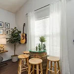 Holiday home Fun Buena Vista Heights Close To Downtown