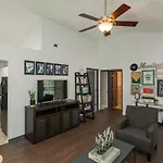 Fun Buena Vista Heights Close To Downtown
