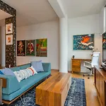 Artsy Extended Retreat Downtown
