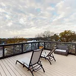 Rooftop Time