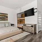 Endeavor 301 Holiday home
