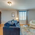 Nashville Flat Across From Vanderbilt -205