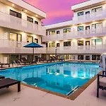 Illume 114 Apartment *
