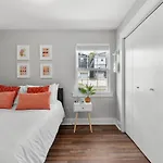 Holiday home Charming Modern 3-bedroom In East Nashville! *