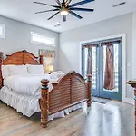 The Maxwell At Five Points Apartment