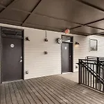 Music Row Pearls With Vandy And Belmont At Your Doorstep