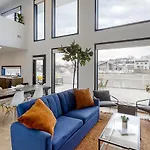 Apartment Illume 308 *