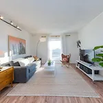 Music Row Retreat With Pool And Free Parking, Walk To Bars! Nashville