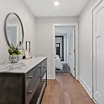 Holiday home 3 Bedroom Townhome In The Heart Of Nashville!