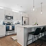 3 Bedroom Townhome In The Heart Of Nashville!