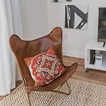 Music Row Retreat With Pool And Free Parking, Walk To Bars! Apartment *