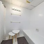 Apartment Music Row Retreat With Pool And Free Parking, Walk To Bars! *