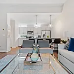 3 Bedroom Townhome In The Heart Of Nashville! Holiday home *