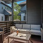 Holiday home 3 Bedroom Townhome In The Heart Of Nashville! *