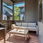 3 Bedroom Townhome In The Heart Of Nashville! *