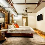 Tasteful Loft Nashville