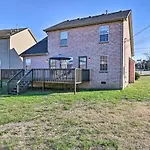Charming ~ 6 Mi To Downtown! Holiday home *