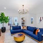 Park West 7 Hotel 3*