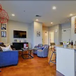 Music Row Nashville King Beds Keyless Entry