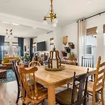 Home In Walkable East Nashville 2 Miles To Nissan Stadium Alan Jackson Holiday home *