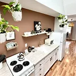 Apartment Deal For A Great Vacation *
