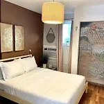 Great Apartment In Weho