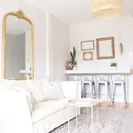 Great Apartment In Weho