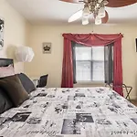 Contemporary Paradise W/ Private Bathroom * Nashville