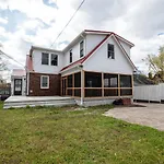 Hillsboro Village Hideaway