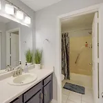 Antioch Townhome < 14 Mi To Downtown Nashville! Holiday home