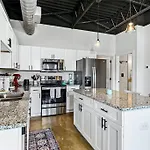 Brand New Near Downtown Nash W Washer Dryer Nashville