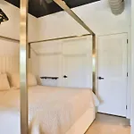 Quiet, And Cozy, Minutes From Attractions And Experiences! Apartment Nashville