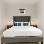 Cozysuites Music Row Spacious 2Br With Free Parking 55