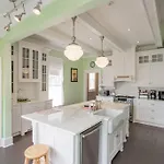 Captain's Quarters East Nashville, Tn Holiday home