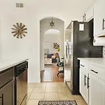Relax In Style Near The Heart Of Music Nashville
