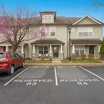 Relax In Style Near The Heart Of Music City