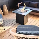 Nashvilla. A Luxe Escape + 3 Miles To Downtown.