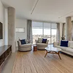 Amazing 2 Bd 4th Floor With Spectacular Views Holiday home