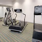 Express Airport By Ihg Hotel