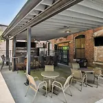 Studio With Pool Access 2 Mi To Downtown Nashville!
