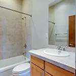 Historic Edgefield 2bd 2ba Loft