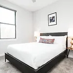 Cozysuites Music Row Elegant 1Br W Free Parking 15
