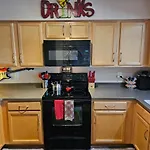 New Listing! Gorgeous Downtown Walk To On The River #3 Nashville