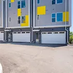 Holiday home Harmony One *