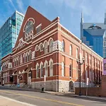 Twelve South