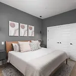 Modern East 3 Miles To Downtown *