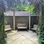 Glitz & Guitars I Stylish 3br With Rooftop Hot Tub In East Nashville